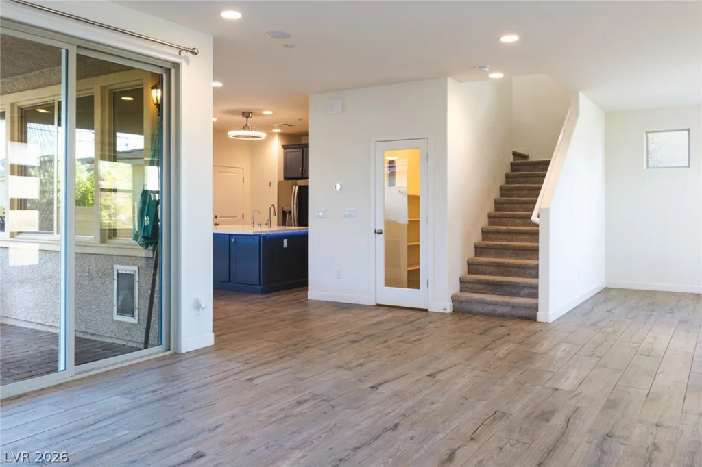 920 Sunset, Henderson, NV 89011