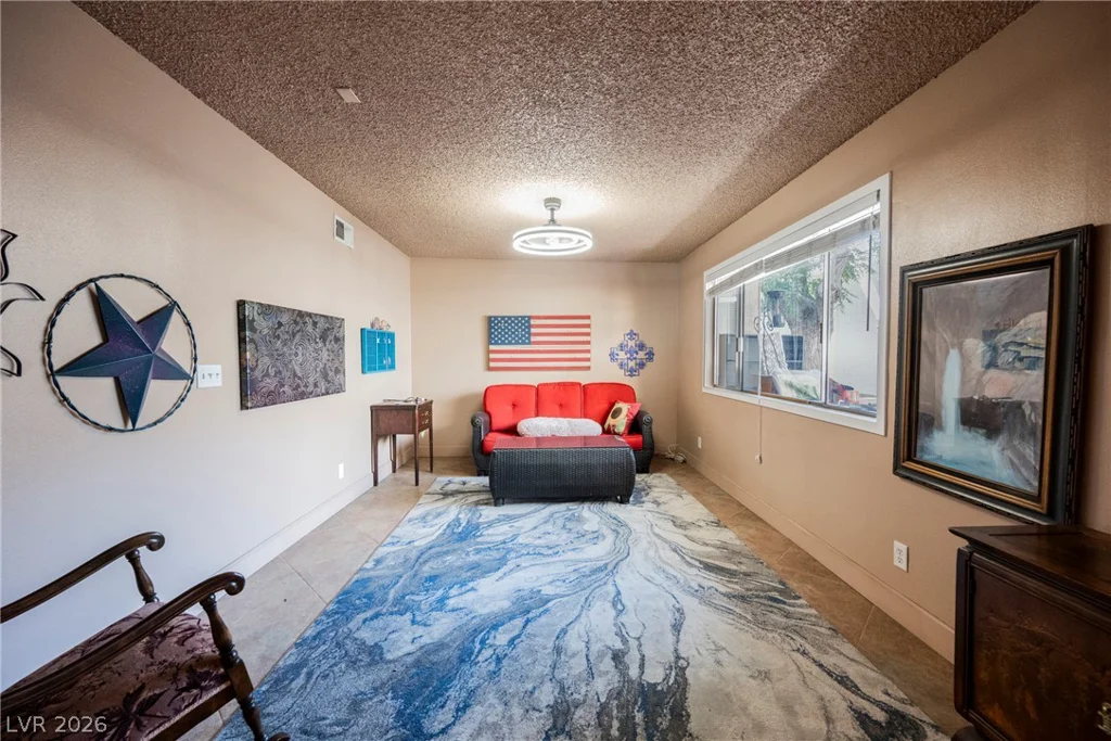 3823 Sinclair, Las Vegas, NV 89121