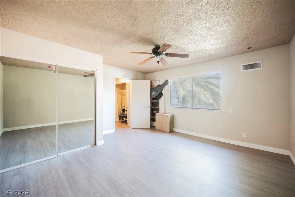 3823 Sinclair, Las Vegas, NV 89121