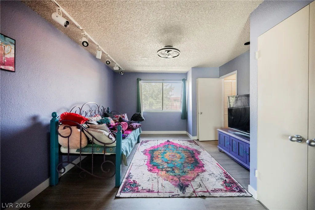3823 Sinclair, Las Vegas, NV 89121