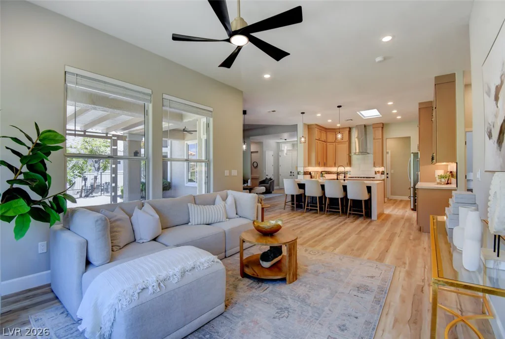 3001 Swan Hill, Las Vegas, NV 89134