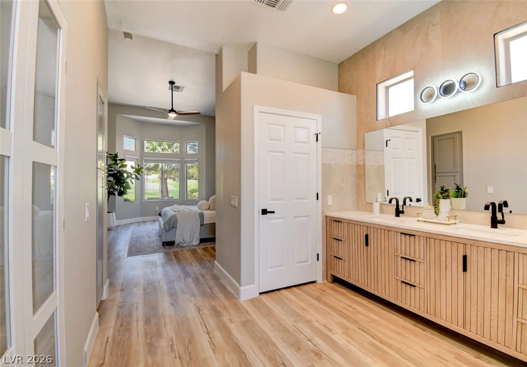 3001 Swan Hill, Las Vegas, NV 89134