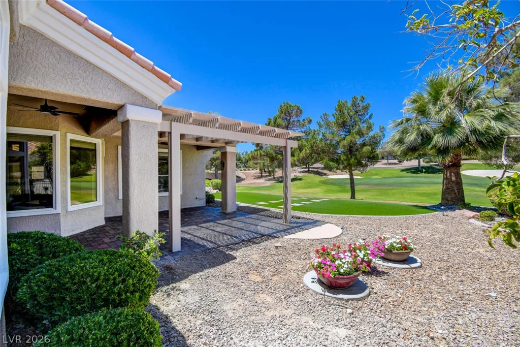 3001 Swan Hill, Las Vegas, NV 89134