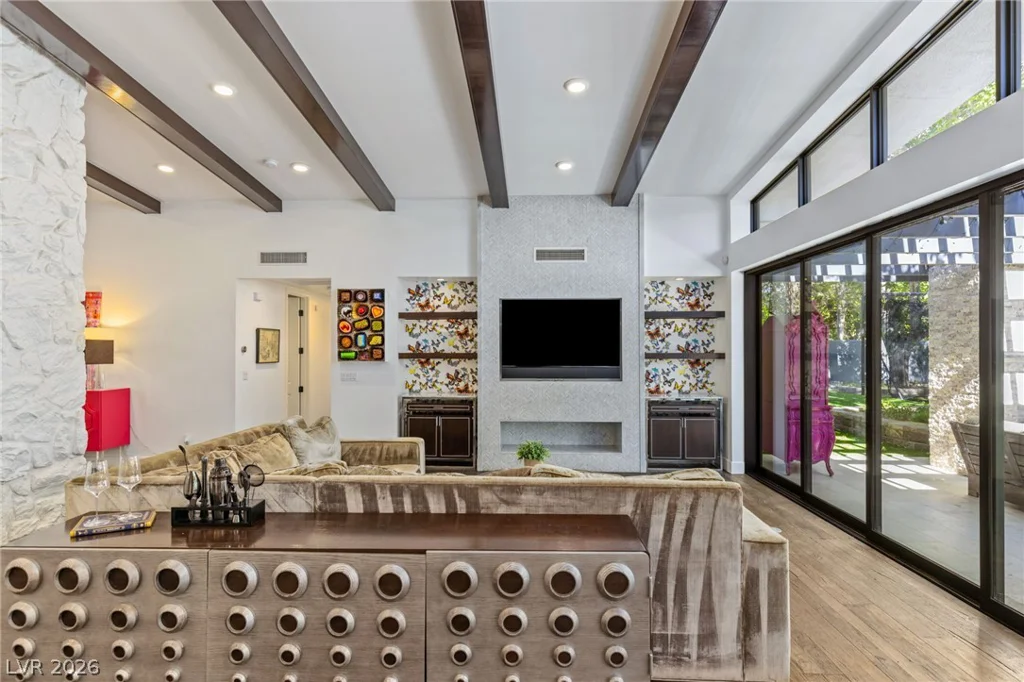 2809 Brown, Las Vegas, NV 89107
