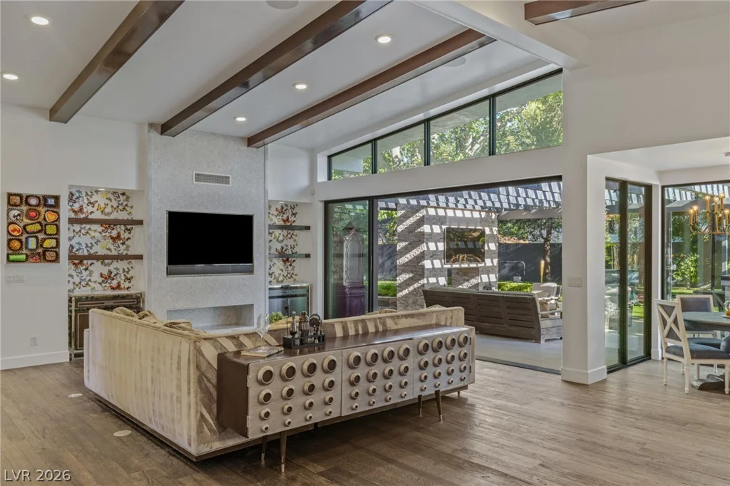 2809 Brown, Las Vegas, NV 89107