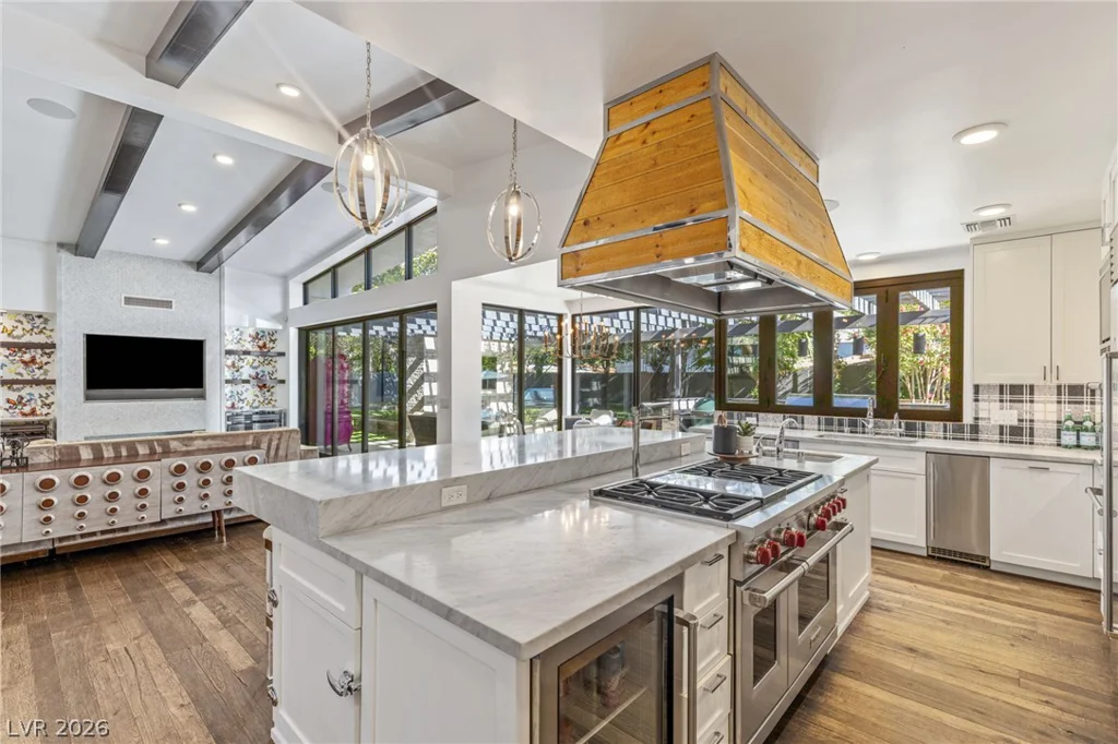 2809 Brown, Las Vegas, NV 89107