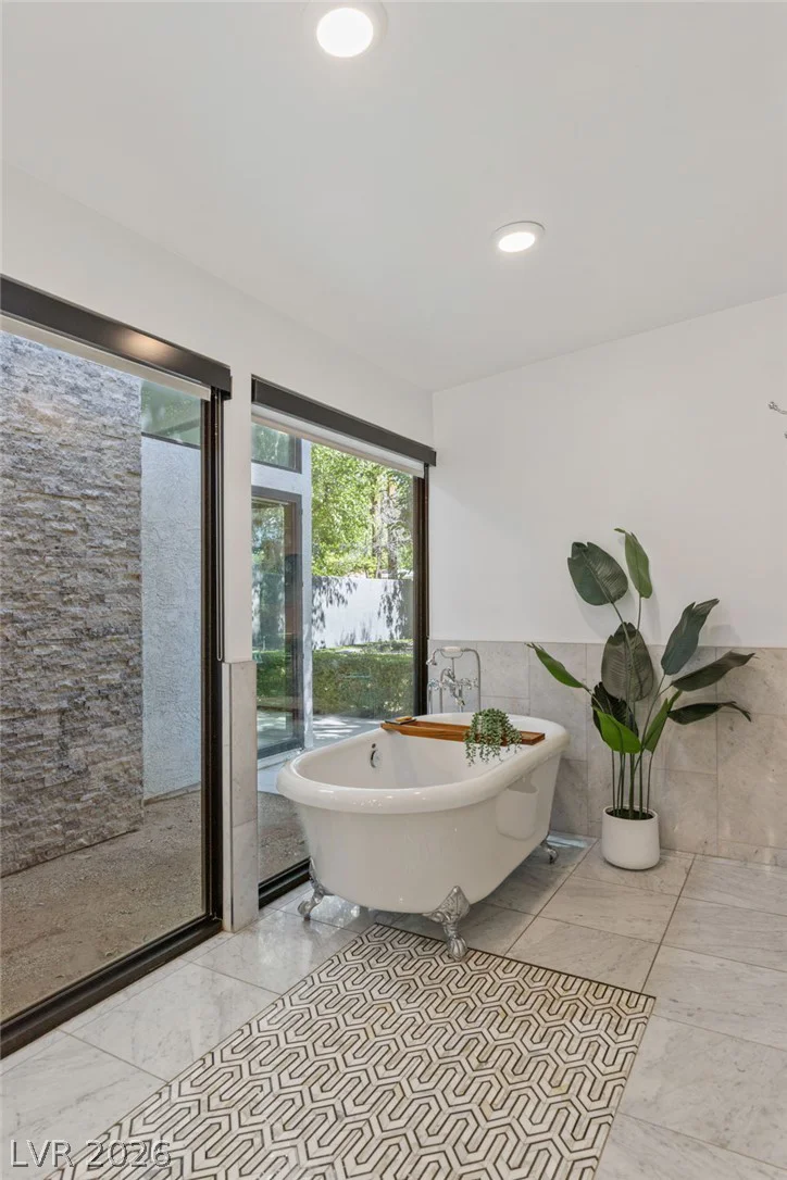 2809 Brown, Las Vegas, NV 89107