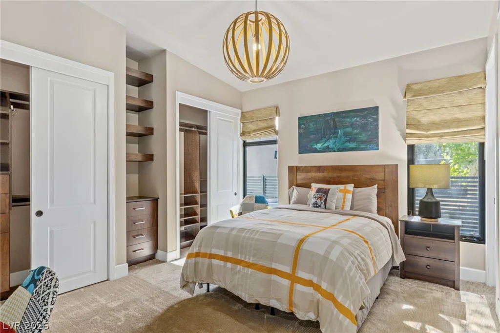 2809 Brown, Las Vegas, NV 89107