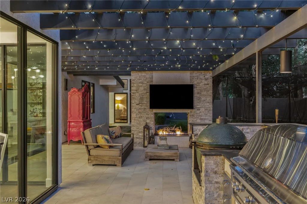 2809 Brown, Las Vegas, NV 89107