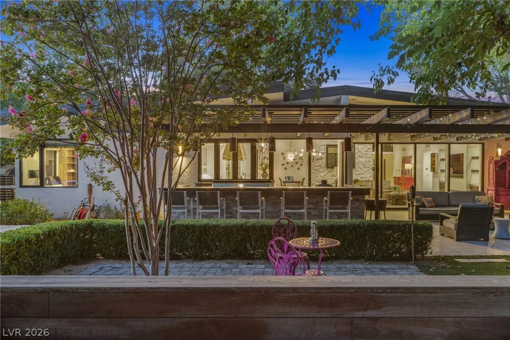 2809 Brown, Las Vegas, NV 89107