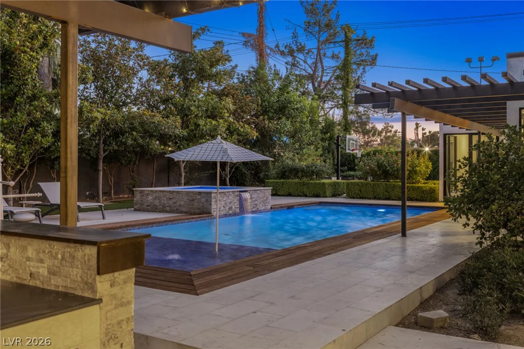 2809 Brown, Las Vegas, NV 89107