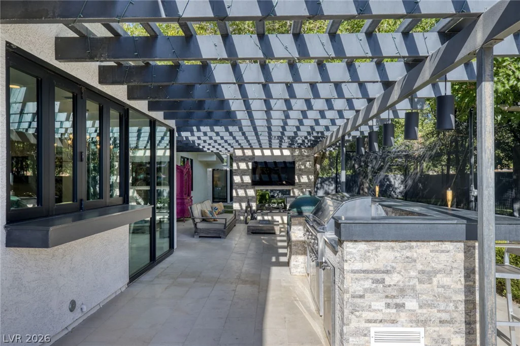 2809 Brown, Las Vegas, NV 89107