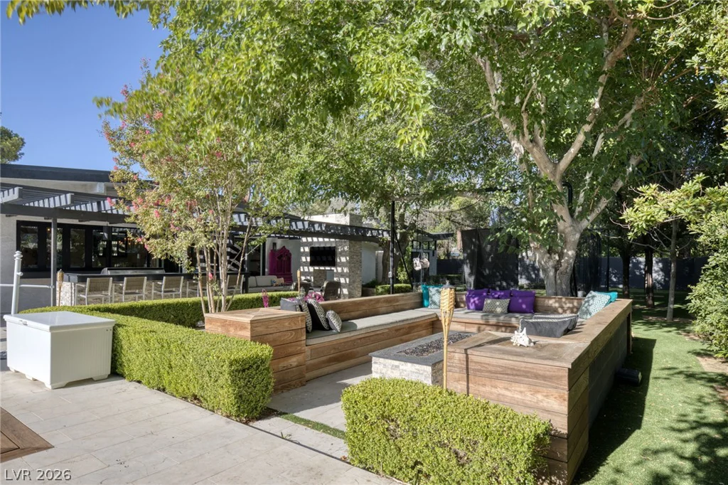 2809 Brown, Las Vegas, NV 89107
