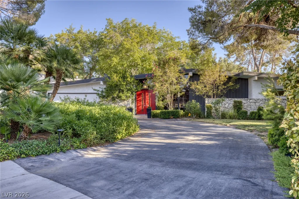 2809 Brown, Las Vegas, NV 89107