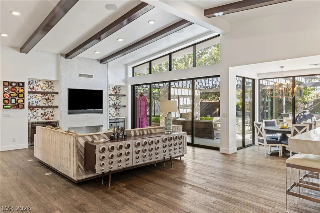 2809 Brown, Las Vegas, NV 89107