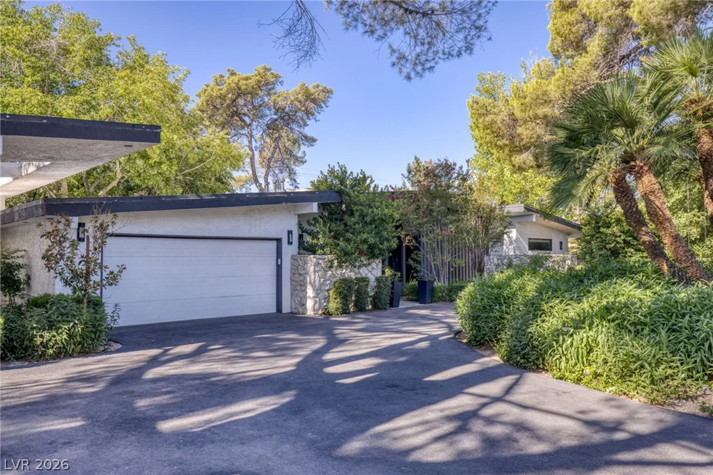 2809 Brown, Las Vegas, NV 89107