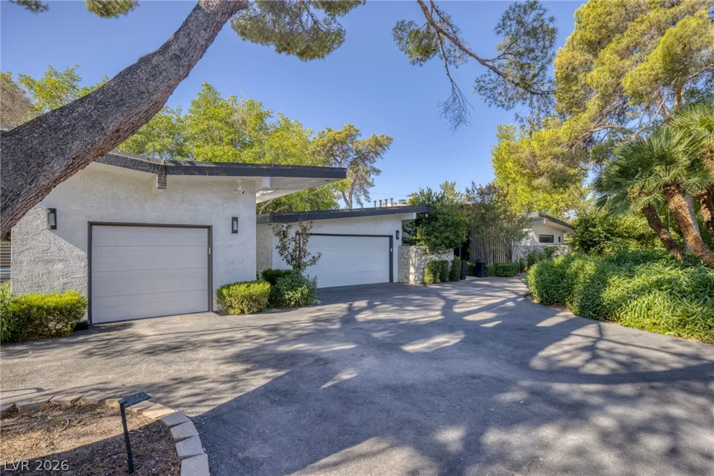 2809 Brown, Las Vegas, NV 89107