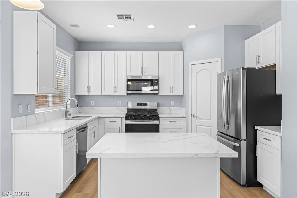 304 Iron Summit, North Las Vegas, NV 89031