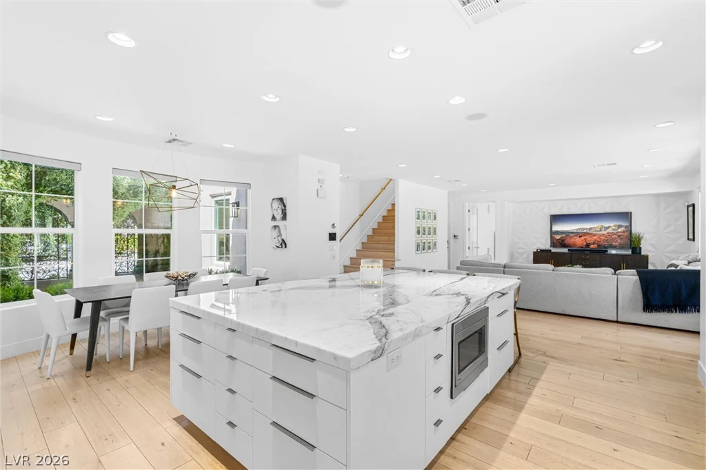 628 Coriander Canyon, Las Vegas, NV 89138