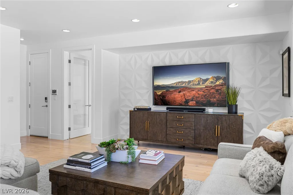 628 Coriander Canyon, Las Vegas, NV 89138