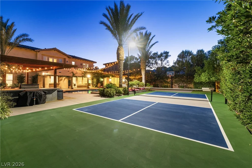 628 Coriander Canyon, Las Vegas, NV 89138