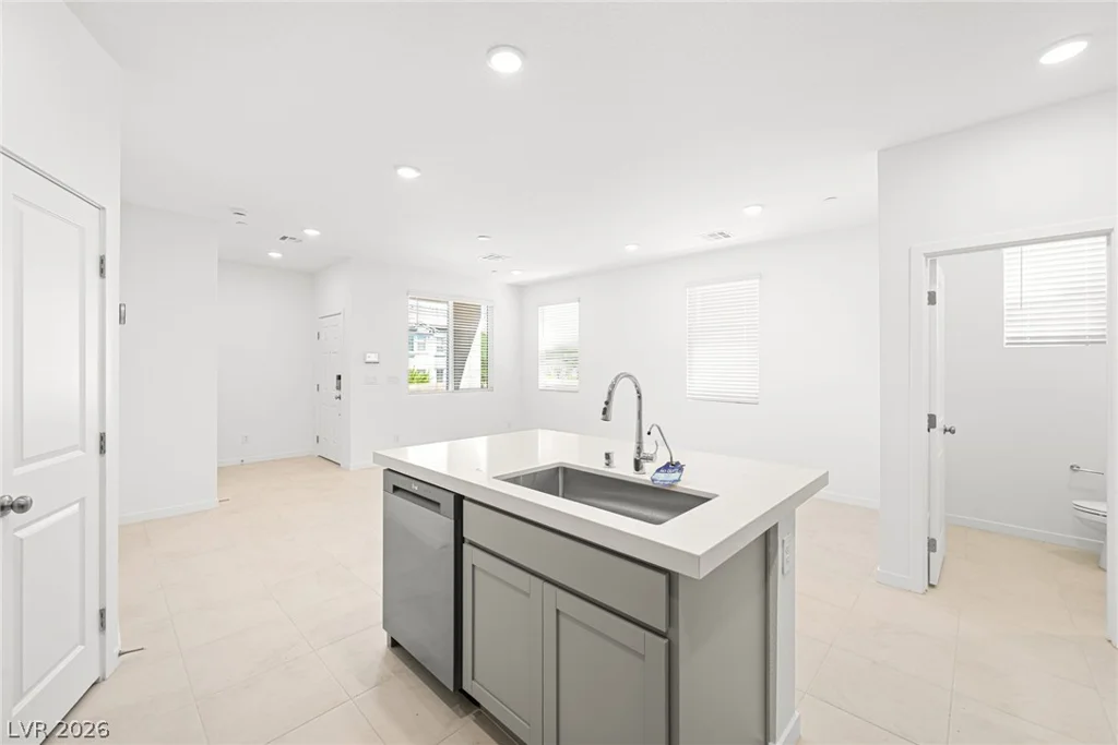 828 Atleigh, Henderson, NV 89011