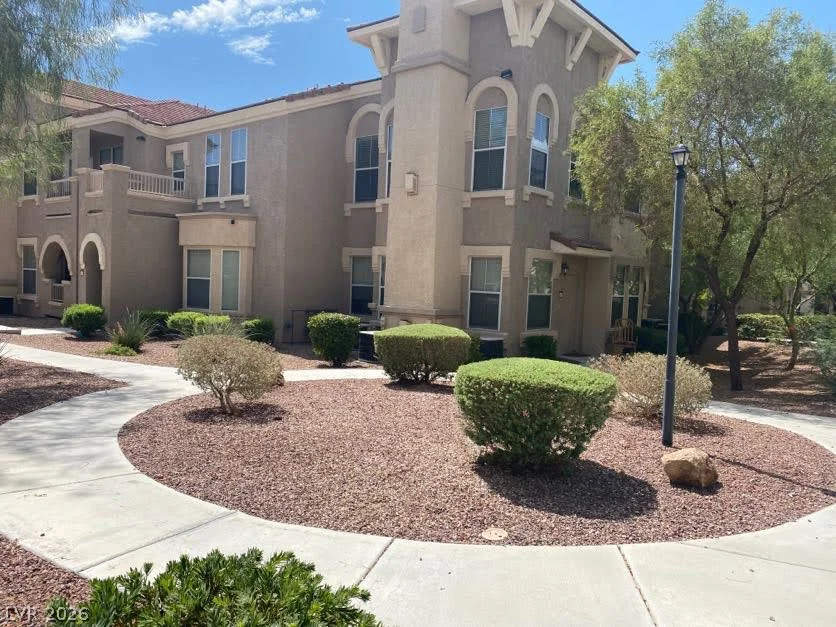 10550 Alexander, Las Vegas, NV 89129