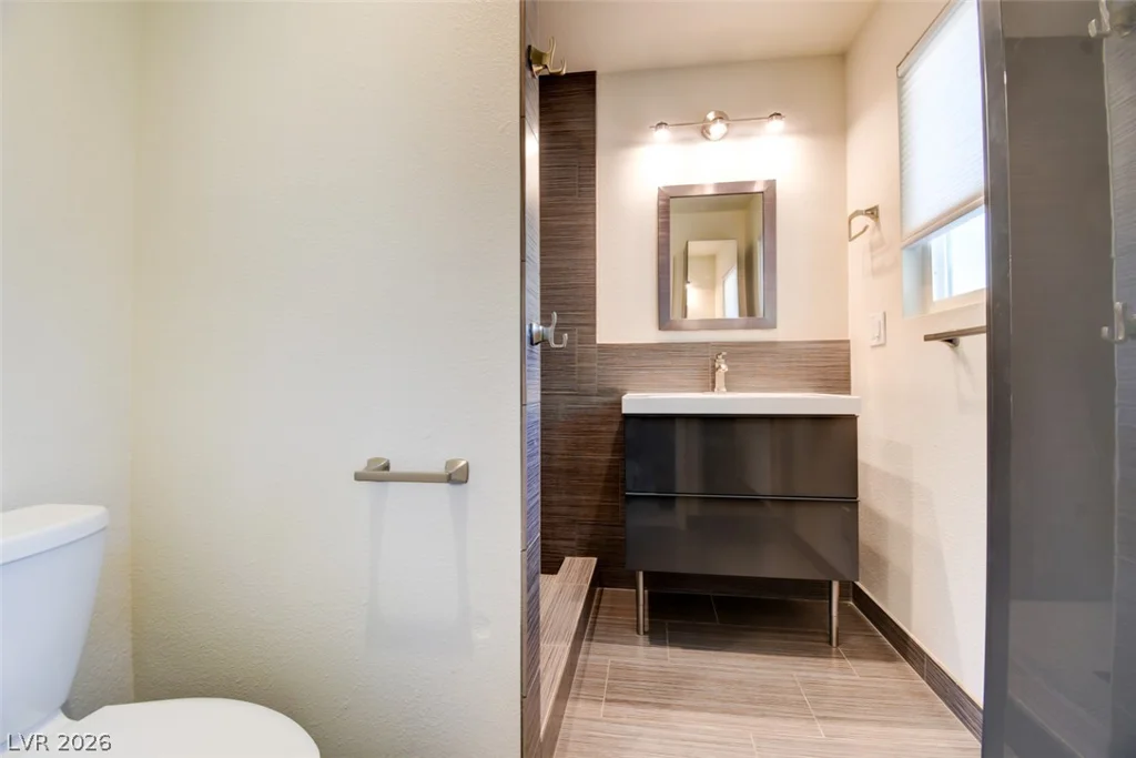 108 Hollyhock, Las Vegas, NV 89107