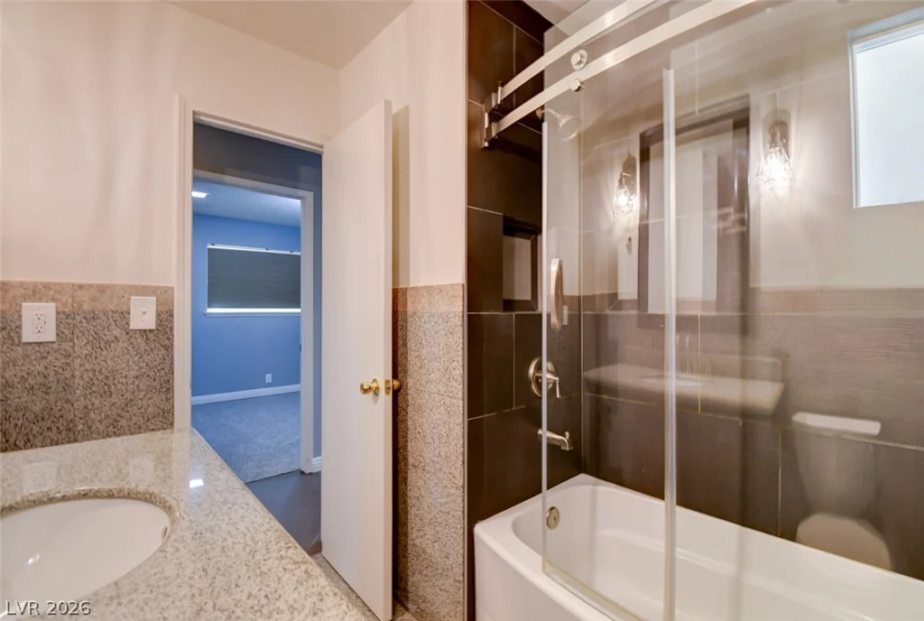 108 Hollyhock, Las Vegas, NV 89107