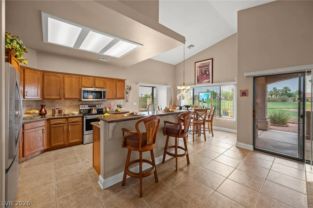 1437 Palm, Laughlin, NV 89029