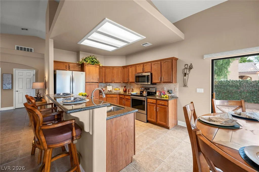 1437 Palm, Laughlin, NV 89029