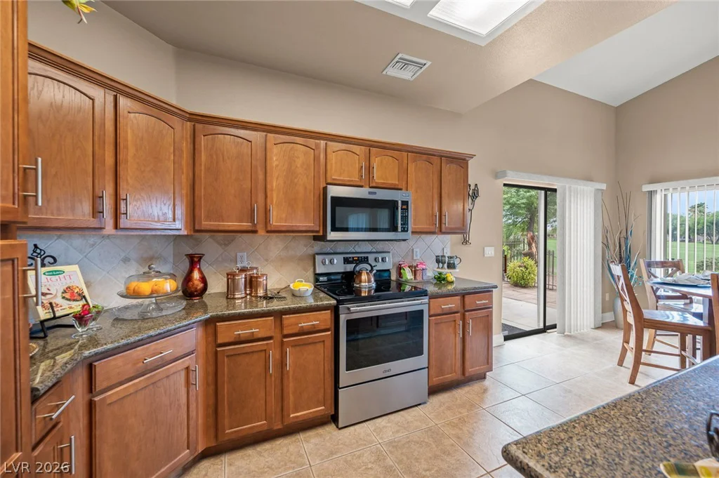 1437 Palm, Laughlin, NV 89029