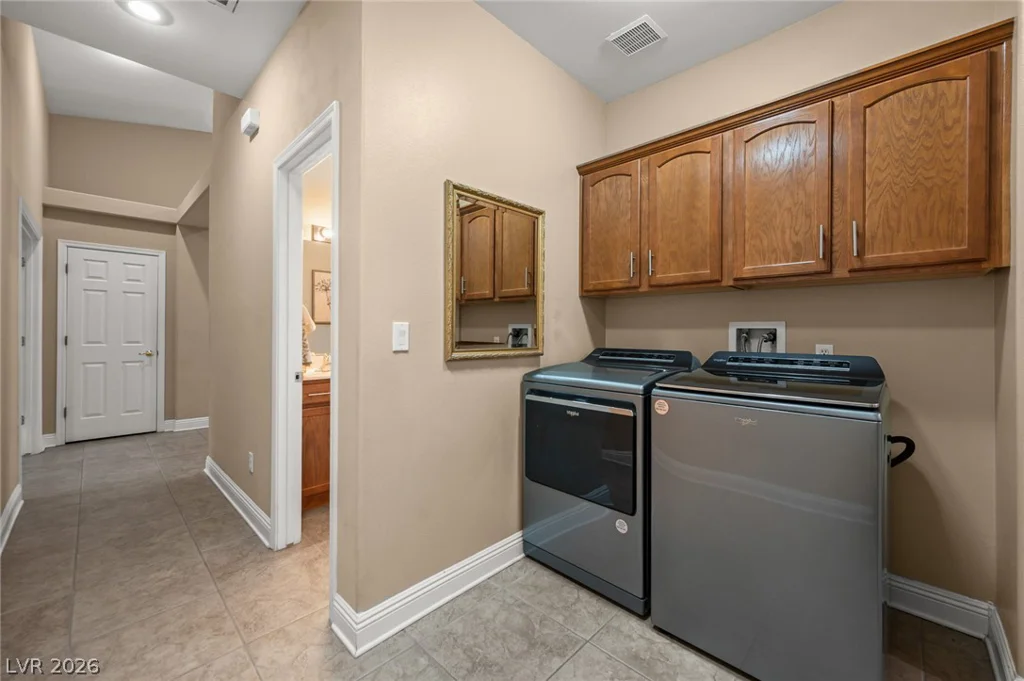1437 Palm, Laughlin, NV 89029