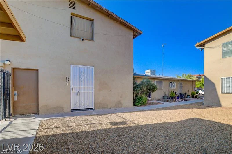 3841 Daisy, Las Vegas, NV 89119