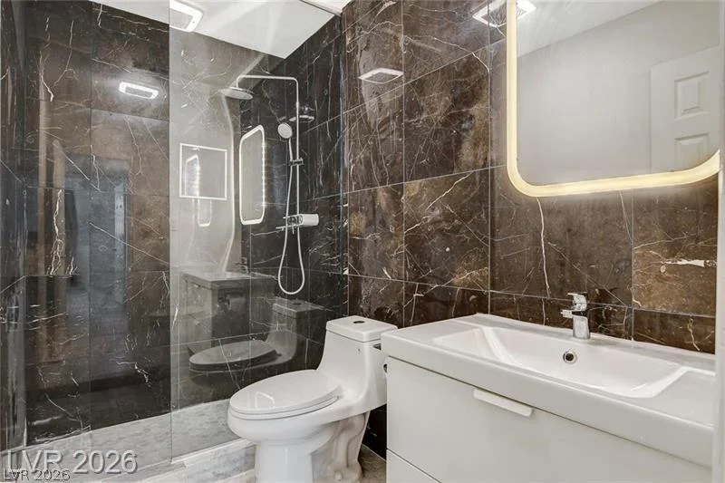 3841 Daisy, Las Vegas, NV 89119