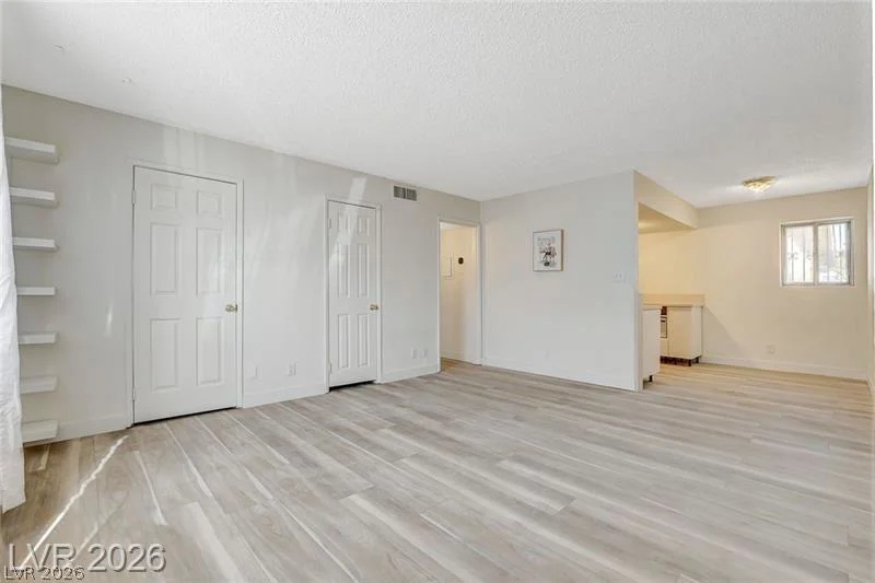 3841 Daisy, Las Vegas, NV 89119