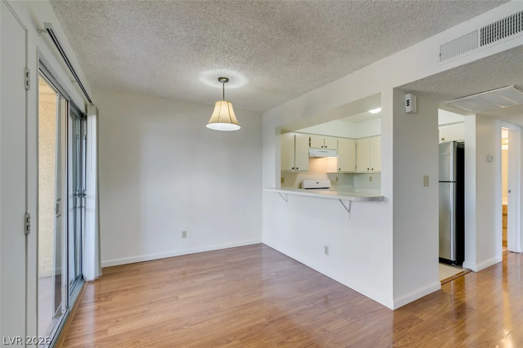 1404 Santa Anita, Las Vegas, NV 89119