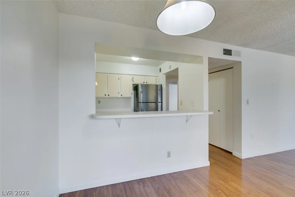 1404 Santa Anita, Las Vegas, NV 89119
