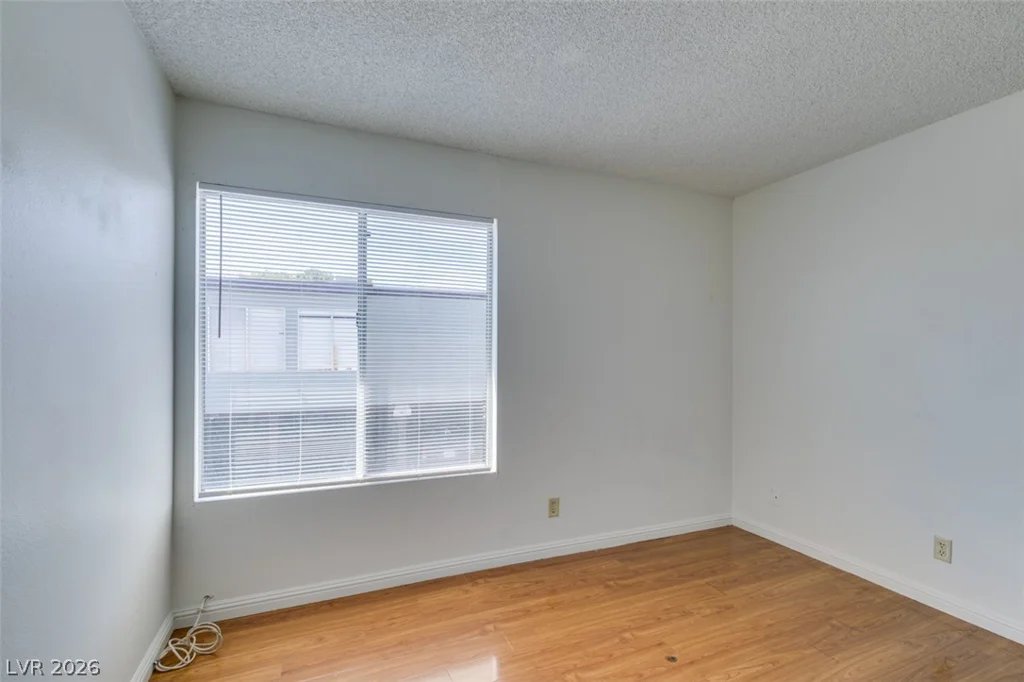 1404 Santa Anita, Las Vegas, NV 89119