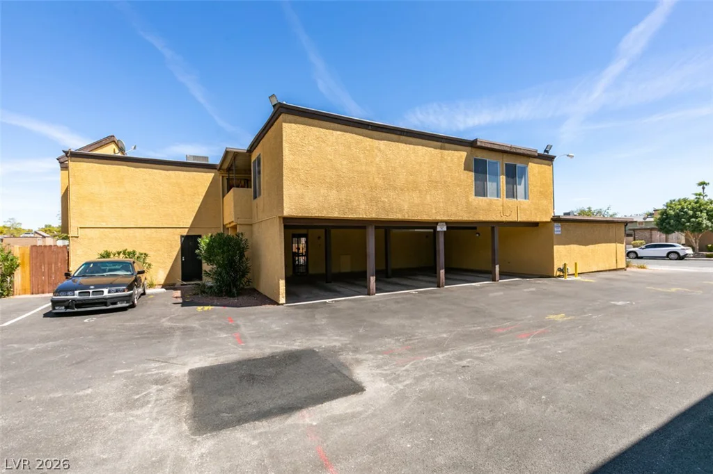 1404 Santa Anita, Las Vegas, NV 89119