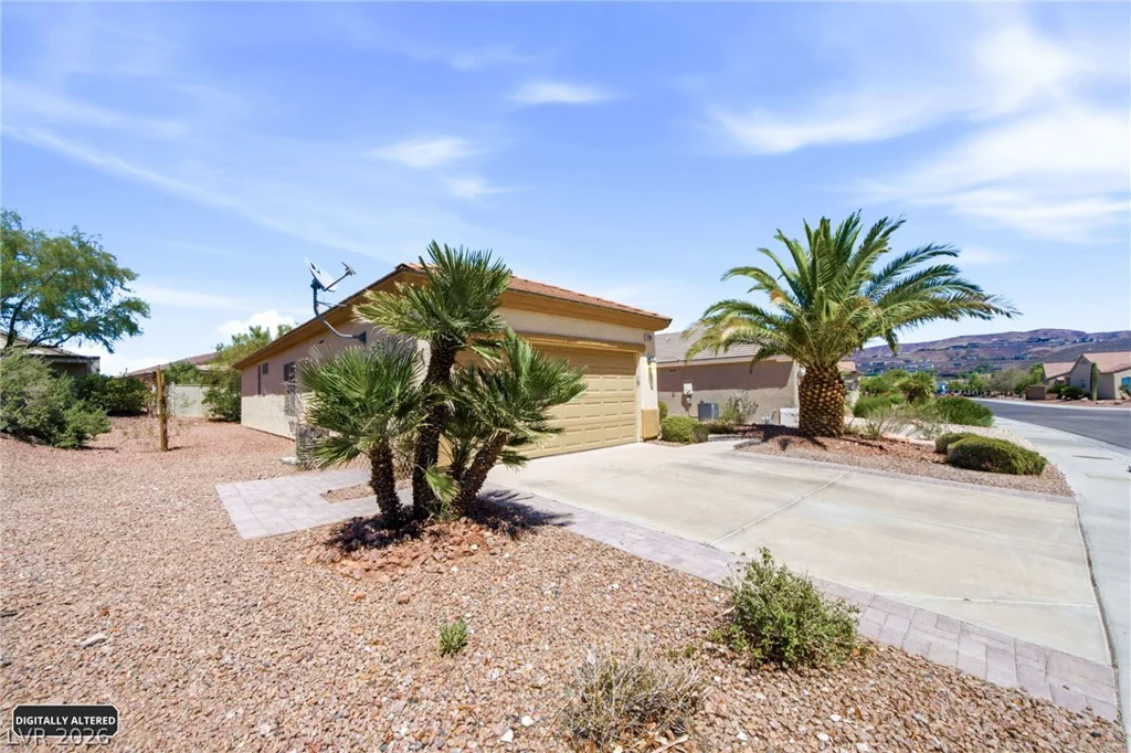 2200 King Mesa, Henderson, NV 89012