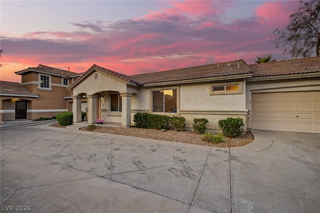 1430 Summer Glow, Henderson, NV 89012