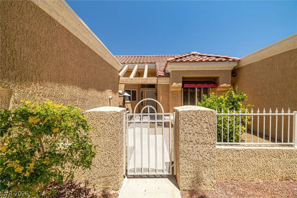 9052 Gemstone, Las Vegas, NV 89134