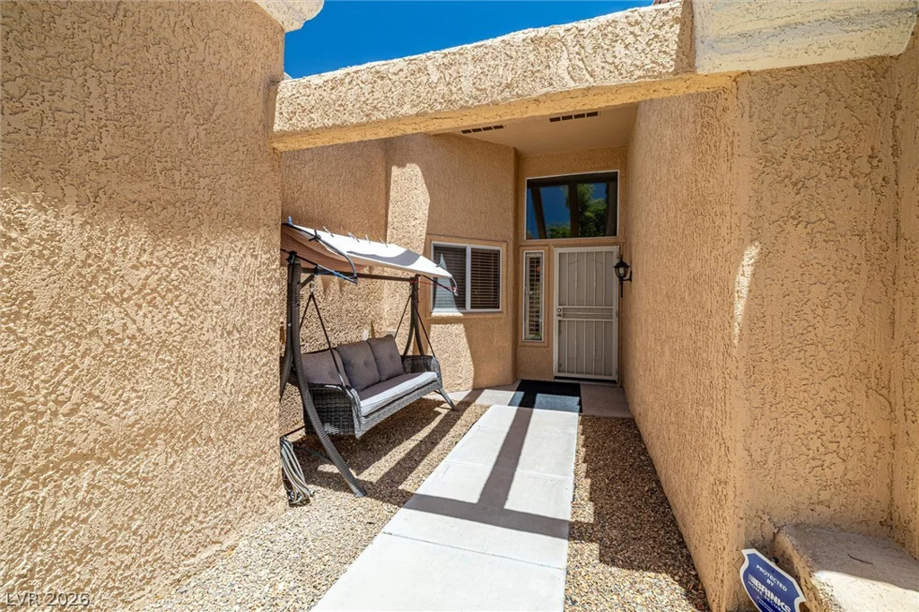 9052 Gemstone, Las Vegas, NV 89134