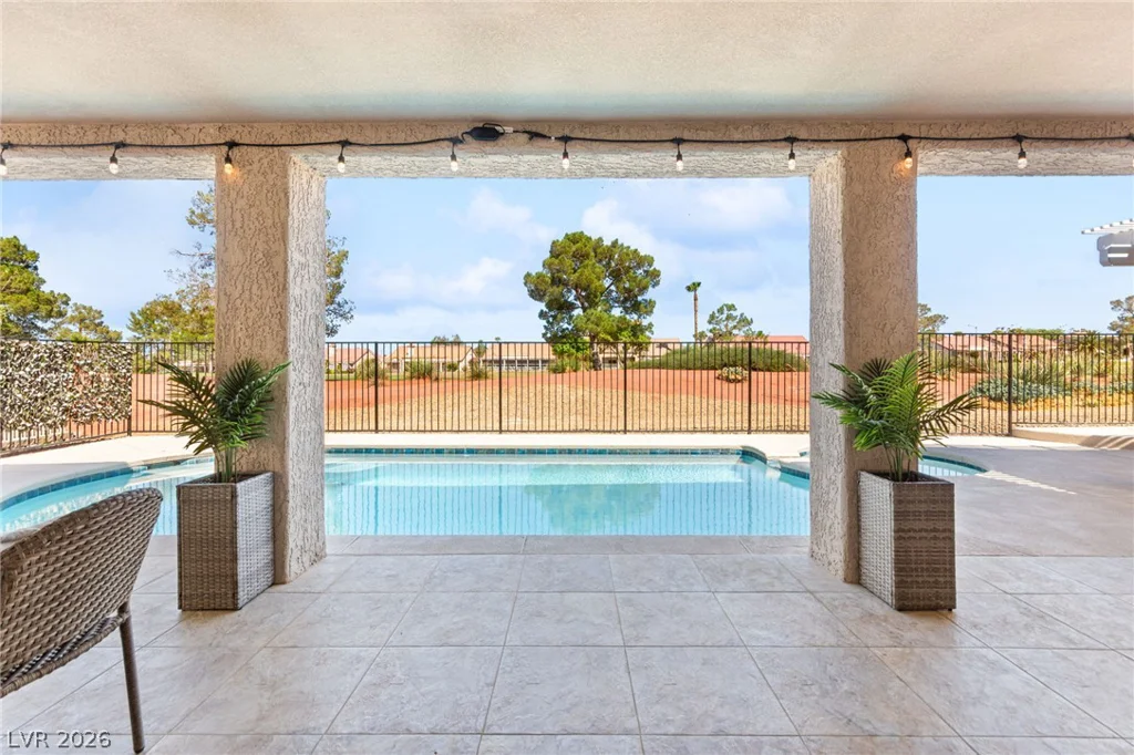 2900 Crown Ridge, Las Vegas, NV 89134