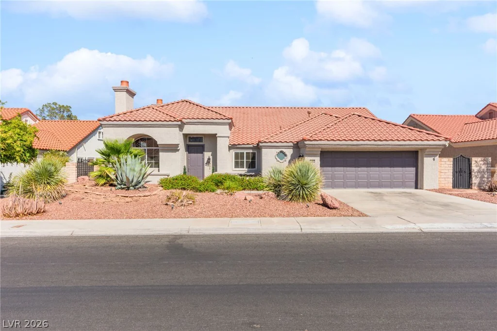 2900 Crown Ridge, Las Vegas, NV 89134