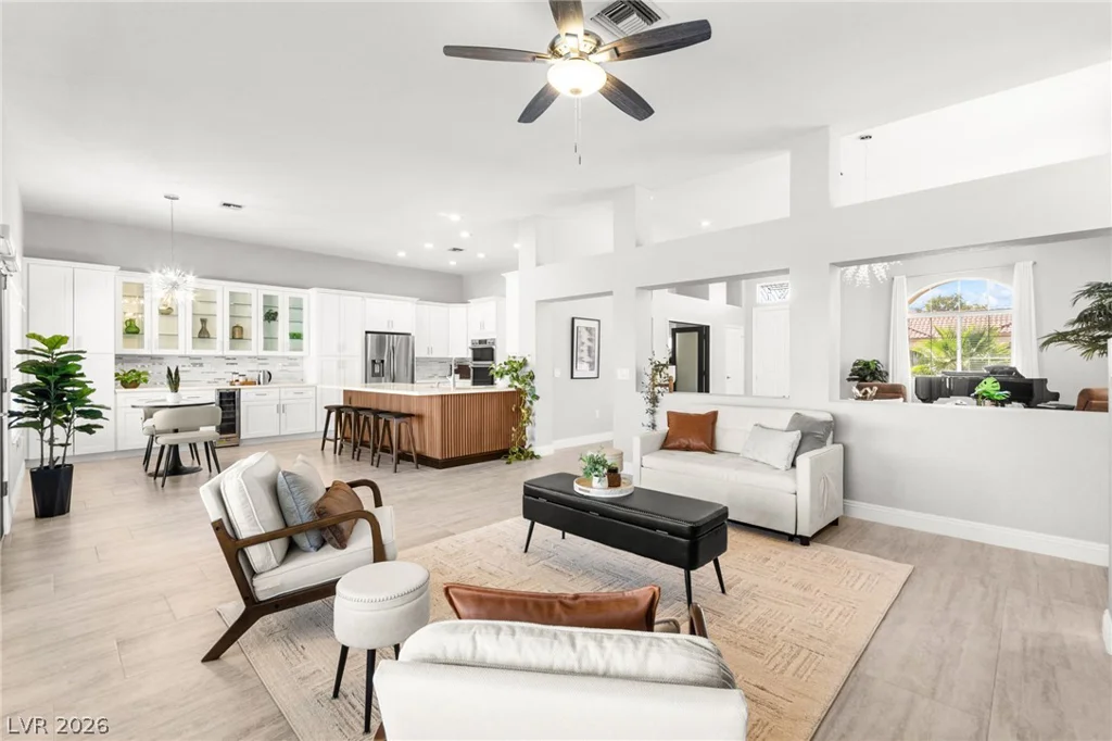 2900 Crown Ridge, Las Vegas, NV 89134