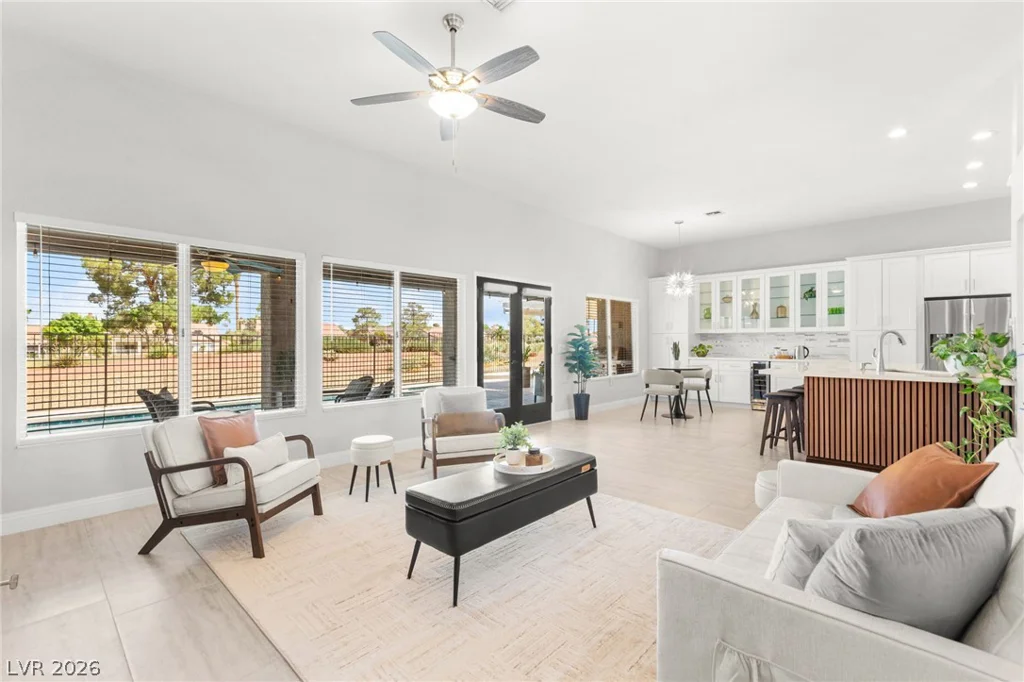2900 Crown Ridge, Las Vegas, NV 89134