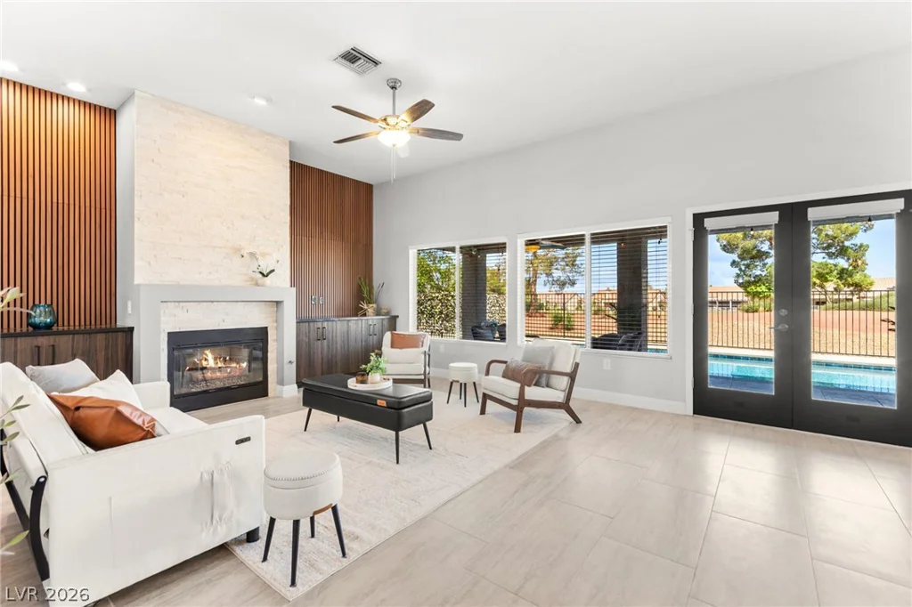 2900 Crown Ridge, Las Vegas, NV 89134
