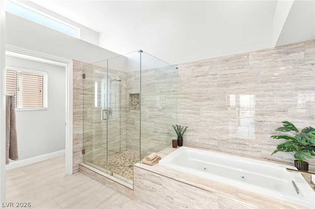 2900 Crown Ridge, Las Vegas, NV 89134